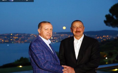 Ərdoğan: Əliyevlə qaz qovşağını müzakirə edəcəyik