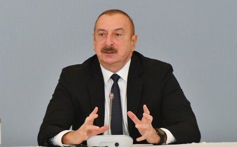 “Sülh istəyirsə, niyə 100 milyonlarla dollarlıq silah alır?!”
