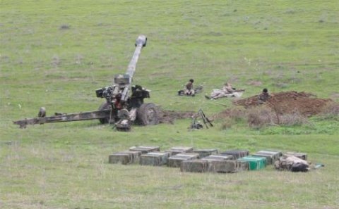 Ermənistan sərhədə silah və hərbi texnika toplayır - Müharibə qaçılmazdır?