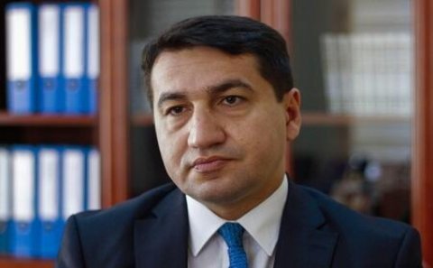 Biabırçı da olsa, pul aldığını deyir - Hacıyev