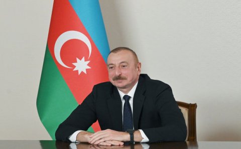 İlham Əliyev Şimali Makedoniyanın prezidentini təbrik edib