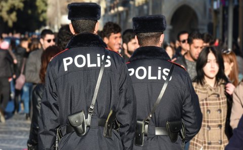 Deputat polislərin maaşından gileyləndi: 450 manatla necə dolanmaq olar...
