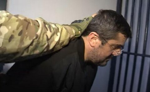 Araikin verdiyi tapança ilə İrəvanda hücum etdi
