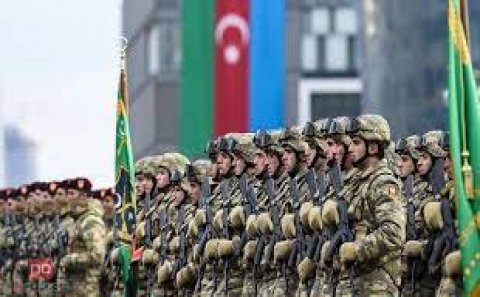 Xankəndidə hərbi parad: Azərbaycan dünyaya hansı mesajı verir?