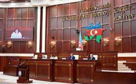 Azərbaycanda növbədənkənar parlament seçkiləri keçiriləcək? - Deputatlar danışdı 