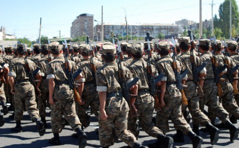 Ermənistan ehtiyatda olanları çağırır: müharibə hazırlığı?