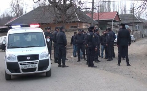 Dəhşətli qətlin təfərrüatı: Ərlə arvadın başını kəsib, bağa atıblar