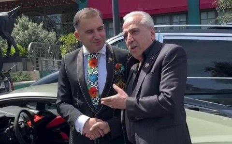 Hacı Nuranın Zülfüqar Ağaya “Buqatti” verməkliyi...
