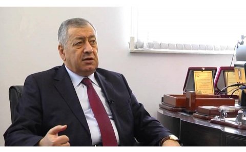 Vahid Əhmədov: “İnsanlar sərhədlərin bağlı qalmasından əziyyət çəkirlər, amma...”