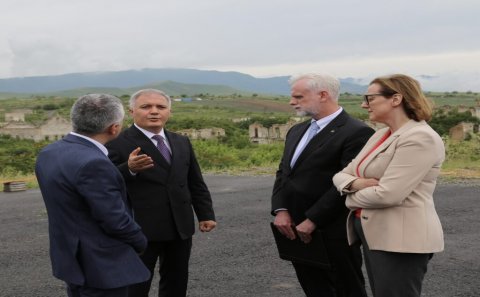 “Füzulidə dağıntıların miqyasını görəndə çox təsirləndik” –ABŞ səfiri Libbi /FOTO