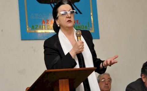Lalə Şövkət deputatlığa namizəd olacaq?