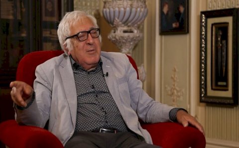 “Hətta ömrümüzdən də kəsib Anar müəllimə verə bilərik...” – Yazıçıdan açıqlama 