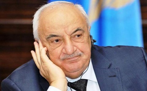 Nazir Abid Şərifovun kürəkənini təqaüdə göndərdi