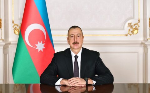 İlham Əliyev İranın Ali Rəhbərinə başsağlığı verdi