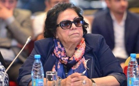 Novella Cəfəroğlu: 