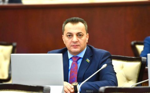 Deputat: 