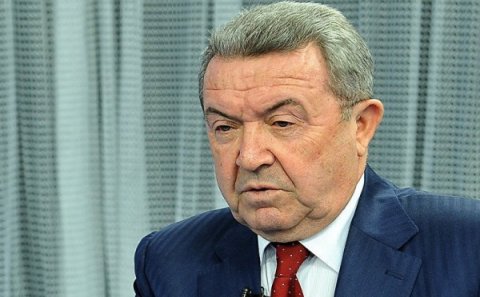 Onların yerinə gedənlər səviyyəlidirmi? - Misir Mərdanov kəsilən müəllimləri müdafiə etdi