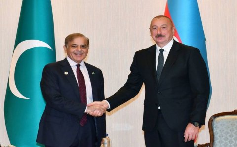 Şahbaz Şərif Prezident İlham Əliyevə zəng edib