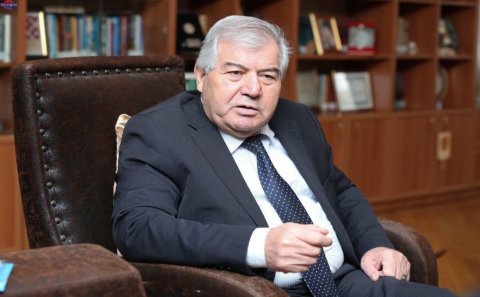 Sən axı 
