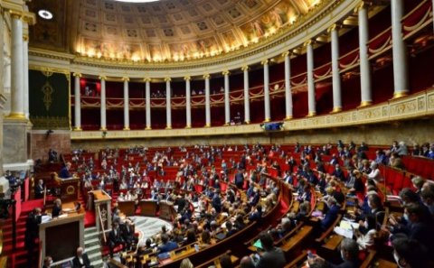 Fransa Senatı “Total” şirkətini Azərbaycandan çıxmağa çağırdı
