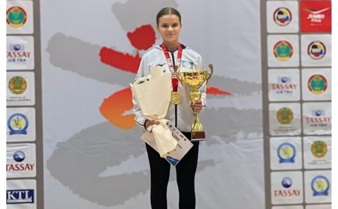 Azərbaycanın 2 karateçisi Qazaxıstanda medal qazandı