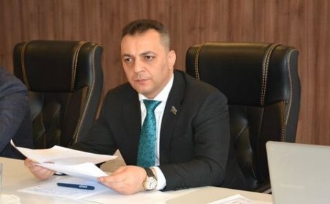 Deputat: 