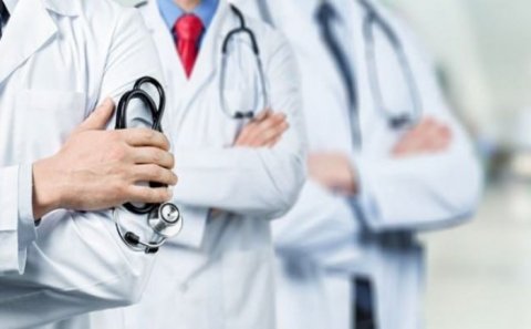 Bu həkimlər 4 minə yaxın maaş alır – RƏSMİ