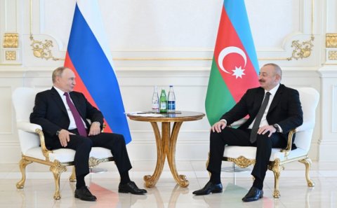 Putin İlham Əliyevi təbrik etdi