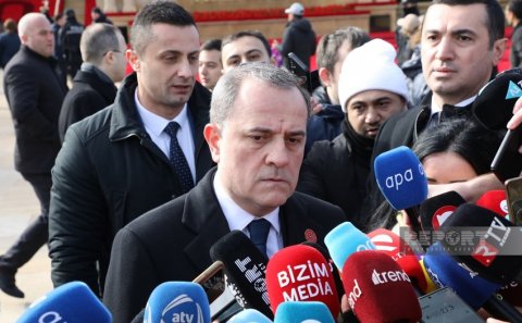 Nazir: Eritreyada saxlanılan gəmilərimizlə bağlı qarşı tərəflərlə danışıqlar davam edir