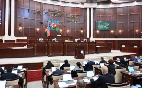 Hansı deputatlar süni intellektdən istifadə edirlər? - 