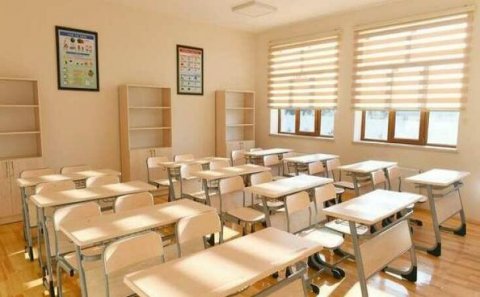 Valideynin xəsarət yetirdiyi müəllimin vəziyyəti açıqlandı