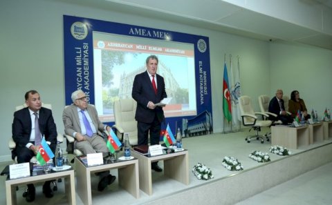 “Bu işə baş qoşmayın, ayıb olsun!” – İsa Həbibəyliyə sərt sözlər