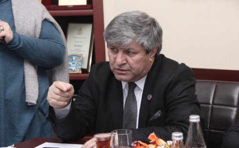 Əvəz Zeynallı azadlığa buraxıldı
