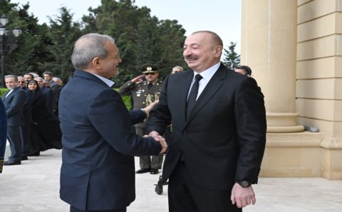 Bir çox məsələdə bir-birimizin təcrübəsini öyrənə bilərik
