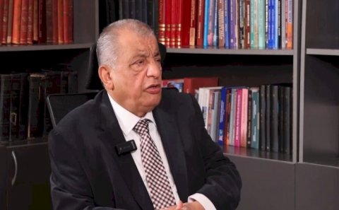 “Şərəfini, mənliyini qoruyan adamlar o verilişlərə getmir” - Yazıçıdan sərt sözlər