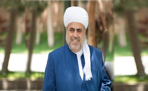 Şeyxülislam Qırğızıstana səfərə yola düşür