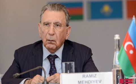 Mehdiyev müqavimətə başladı