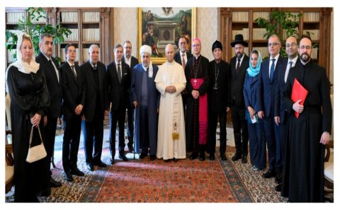 Vatikanda daha bir tarixi görüş