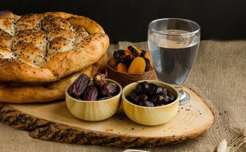 Ramazan ayının iyirmi üçüncü günü: İmsak və iftar vaxtı, günün duası