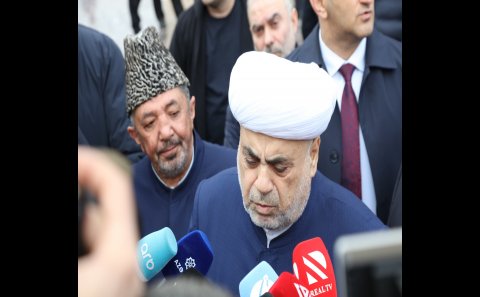 Allahşükür Paşazadə: Dua edirik ki, müharibələr tezliklə dayansın